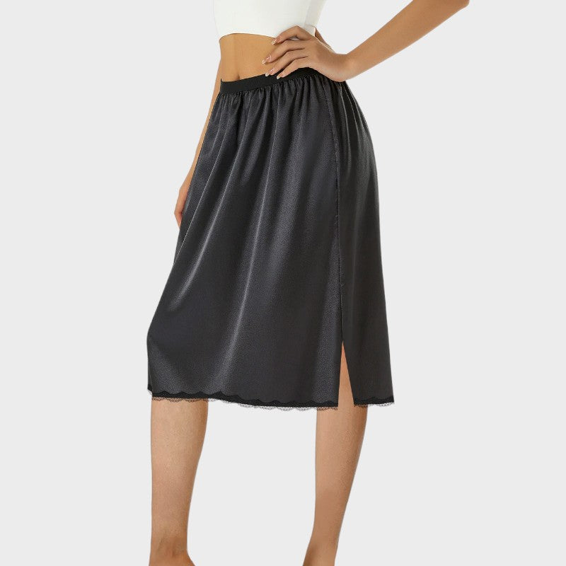 Flowy black half sleep under dresses Black / S